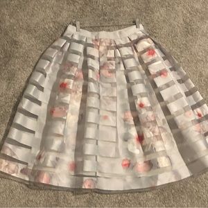 Ted Baker London -floral skirt size 3